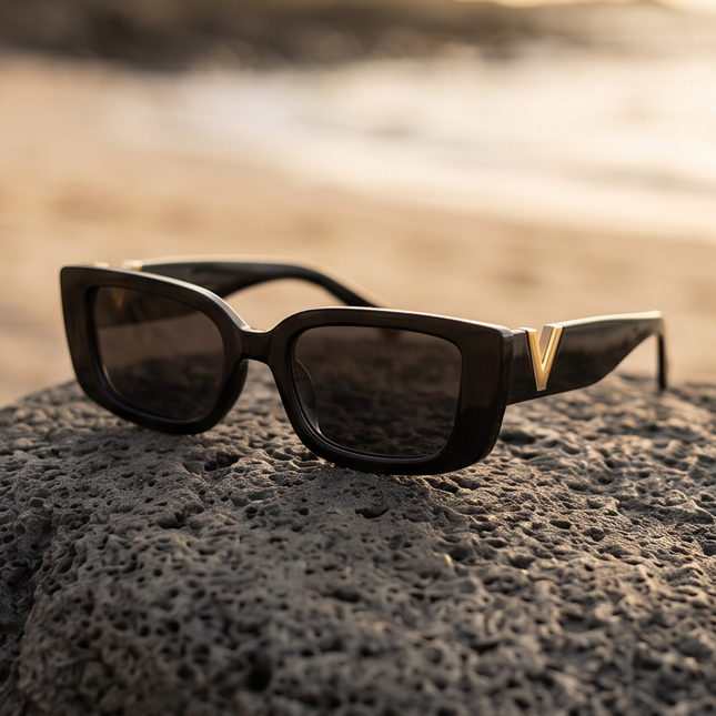 Lunettes de Soleil Rectangulaires Femme – Design Vintage Chic & Monture Fine Styliste