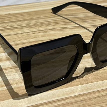 Obsidian Edge – Lunettes Noires Carrées