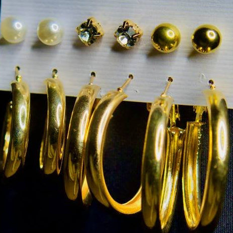 Magnolia - Coffret Élégance Dorée – Boucles d’Oreilles Essentielles (6 paires)