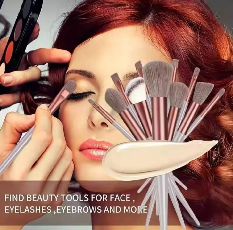 Ensemble de Pinceaux Maquillage Premium (13 pièces) – Douceur Absolue & Finition Parfaite