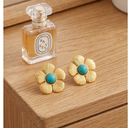 Camélia | Boucle d'oreille tendance - Femme des îles
