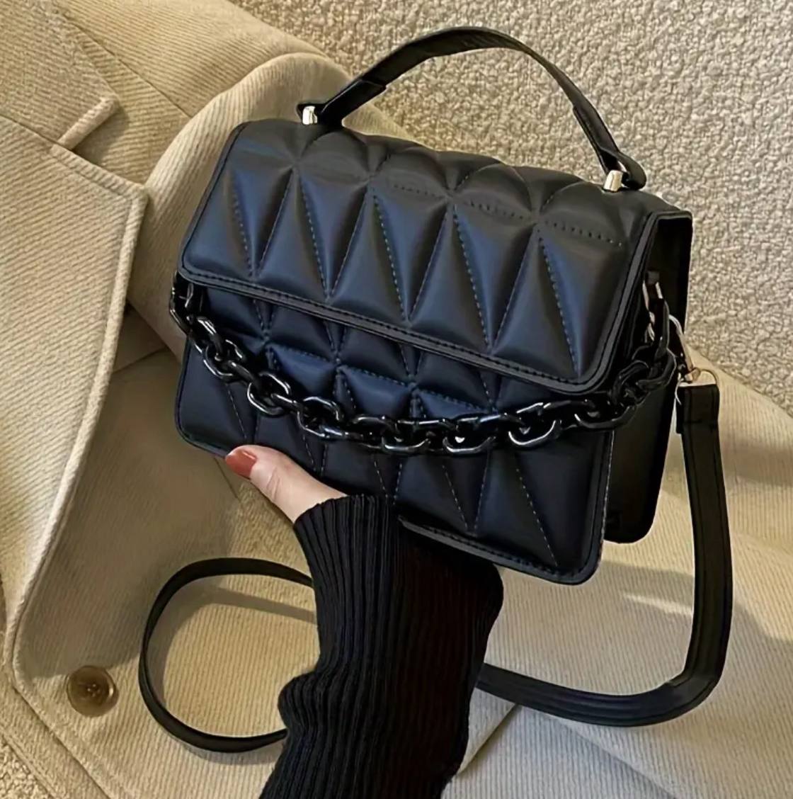 Sac pochette - Élégance Matelassée – Chic Intemporel & Confort Moderne