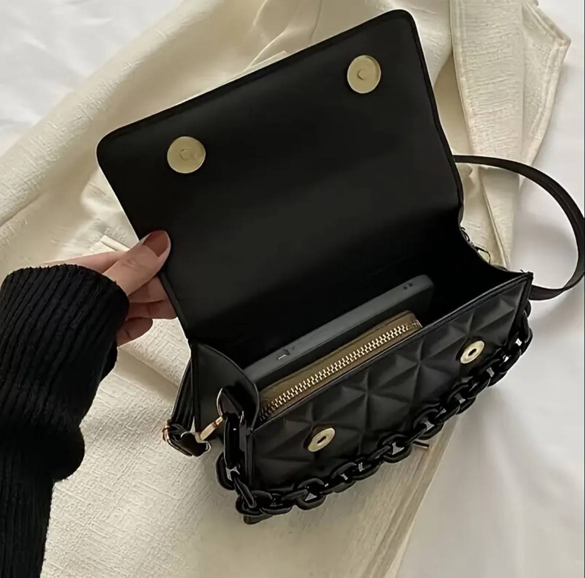 Sac pochette - Élégance Matelassée – Chic Intemporel & Confort Moderne